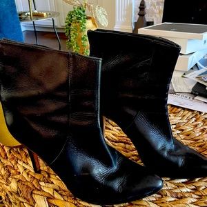 High Heeled Black Black Boots size 11